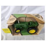 ERTL John Deere Model M