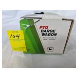ERTL John Deere Barge Wagon
