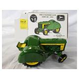 ERTL John Deere 620 Orchard Tractor