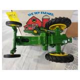 ERTL John Deere 630