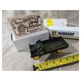 ERTL for Hubbard Feeds and John Deere Scale Models