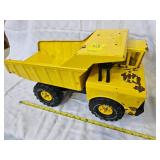 MIGHTY TONKA Dump Truck