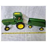 VINTAGE ERTL JD Tractor