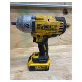 DEWALT 20V MAX XR Cordless Brushless 1/2 in. High Torque Impact Wrench with Detent Pin Anvil with 5.0AH Battery
