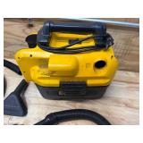 DeWalt Shop Vacuum
