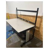 Hydraulic Adjustable Work Table with Power Strip