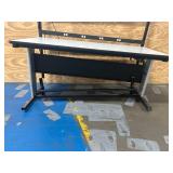 Hydraulic Adjustable Work Table with Power Strip