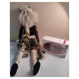 Santa Decor & Vintage Toy