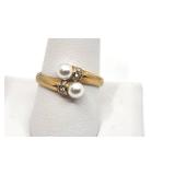18k Ring with Pearls and Clear Stones - Size 10