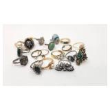 19 Vintage Gold and Silver Rings - Untested, Some Marked, Emerald and Diamond - 68.22g