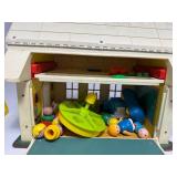 Vintage 1971 Fisher Price Little People School House