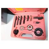 Craftsman Gear Puller Set with Tool Box and Accessories