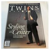 Torii Hunter Signed 2002 Minnesota Twins Baseball Magazine