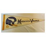 Minnesota Vikings Vintage Pennant Signed By Paul Krause, Mick Tingelhoff, Gary Larsen, Ed White, Bob Lurtsema, Karl Kassulke