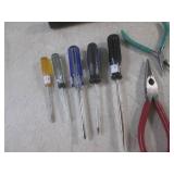 (CSB) Craftsman Tool Bag with Assor...