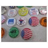 (EC1) Large Assortment of Buttons S...