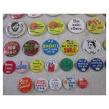 (EC1) Large Assortment of Buttons S...