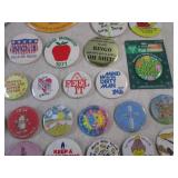 (EC1) Large Assortment of Buttons S...