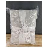 Brand New Cozy Earth 2-Pack Bamboo Bath Towels, Light Grey, 30" x 58" $140 Retail