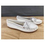 Brand New Minnetonka White Leather Moccasins - Women