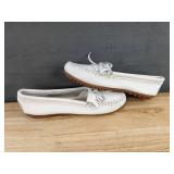 Brand New Minnetonka White Leather Moccasins - Women