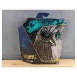 Brand New League of Legends Thresh Action Figure The Champion Collection