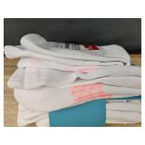 4 Brand New Pairs of Hanes Absolute Active Women