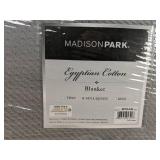 Brand New Madison Park Egyptian Cotton Full/Queen Blanket in Gray
