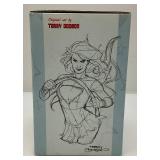 Vintage Limited Edition 2098/5000 DC Direct Women Of The DC Universe (SUPERGIRL) Series 2 (NIB)