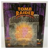 Miniature Limited Edition 2551/4500 TOMB RAIDER Lara Croft (NIB)