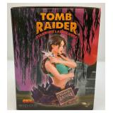 Miniature Limited Edition 2551/4500 TOMB RAIDER Lara Croft (NIB)