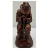 8" Fireman Kneeling Statue