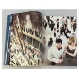 1999  BATMAN : War On Crime Large Comic/Graphic Novel