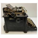 Antique REMINGTON Typewriter (VERY NICE)