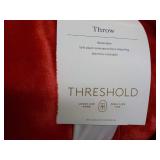 Threshold Reversible Throw...