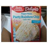 6 Betty Crocker Delights Rainbow Ch...