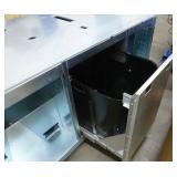 Steel and aluminum top work bench on casters