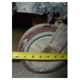 Warehouse cart 60x30 Plastic bed, 8 inch casters