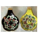 Vintage Japanese Imari Porcelain Plates and Tea Strainers and Placememat Set Includes: 6 Piece Asia Style Sushi, 6 Chopstick olders, 6 Placemat Gold