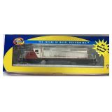 Vintage Athearn HO Scale Model Trains and Kits - (2) Soo Line Caboose, Soo Line Gondola, Soo Line Boxcar, Soo Line SD40-2 Engine and Soo 50