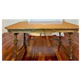 Antique Expandable Dining Table with 6 Dining Chairs