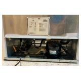 Frigidaire Upright Freezer 13.7 cu. Ft. - Model FFU14F5HWM, 5 Amps. 115V