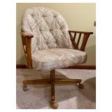 Shell Kona Dining Set with Table, 4 Fabric Castor Swivwl Chairs, and 1 Leaf