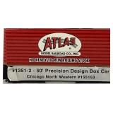Atlas Model Railroad Co. Bundle - 4 HO Ready To Run Rolling Stock and HO Model Split Level Home