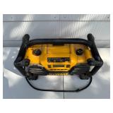 DeWalt DC012 Work Site Charger and Radio