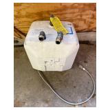 Ariston GL 4 S Household Storage Tank Water Heater, 4 Gallon