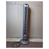 Set of 2 Lasko Tower and Box Fans