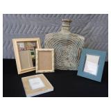 LG CLAY VASE WITH FRAMES