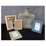 LG CLAY VASE WITH FRAMES