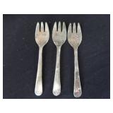 SILVER PLATE / VINTAGE IRVINWARE SERVER WITH 3 GLASS TRAYS / GERMAN STEIN